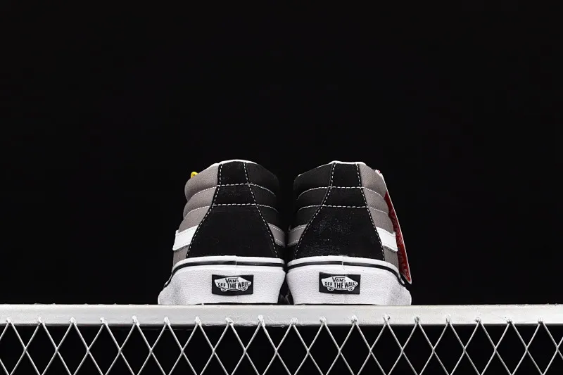 All categories Vans Vans series Vans Mid Vans China Vans Sk8-Mid Vans color matching elements retro mid-top casual sneakers VN0A3WM32PD